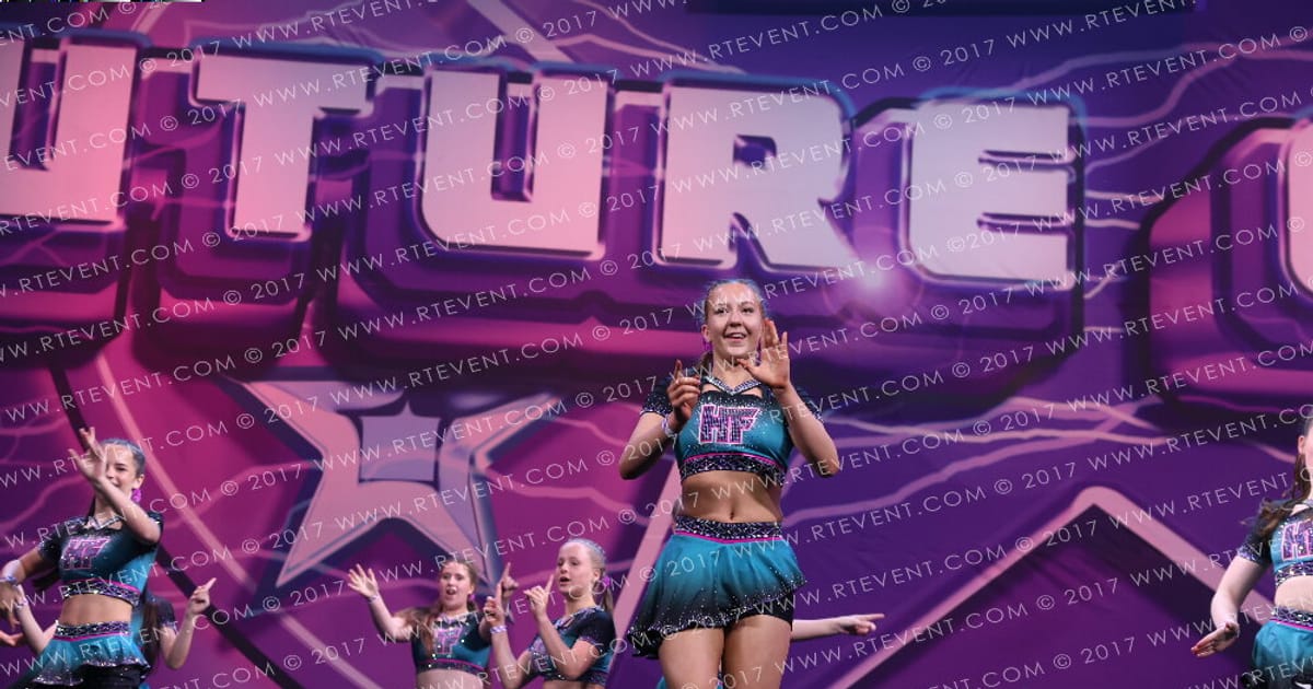 Heir Force Cheer VICTORIOUS · FC Internationals
