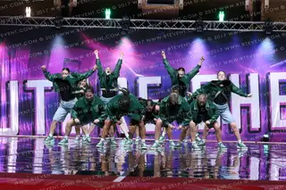 Barlborough Bears Cheer and Dance Steady Bears