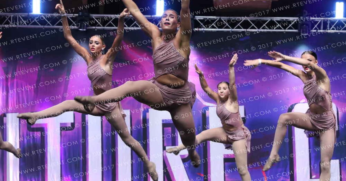 Starlights Cheer and  Dance Radiance · FC Internationals