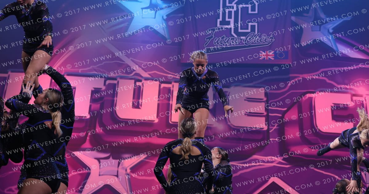 Vista Twisters Mi5 · FC Internationals