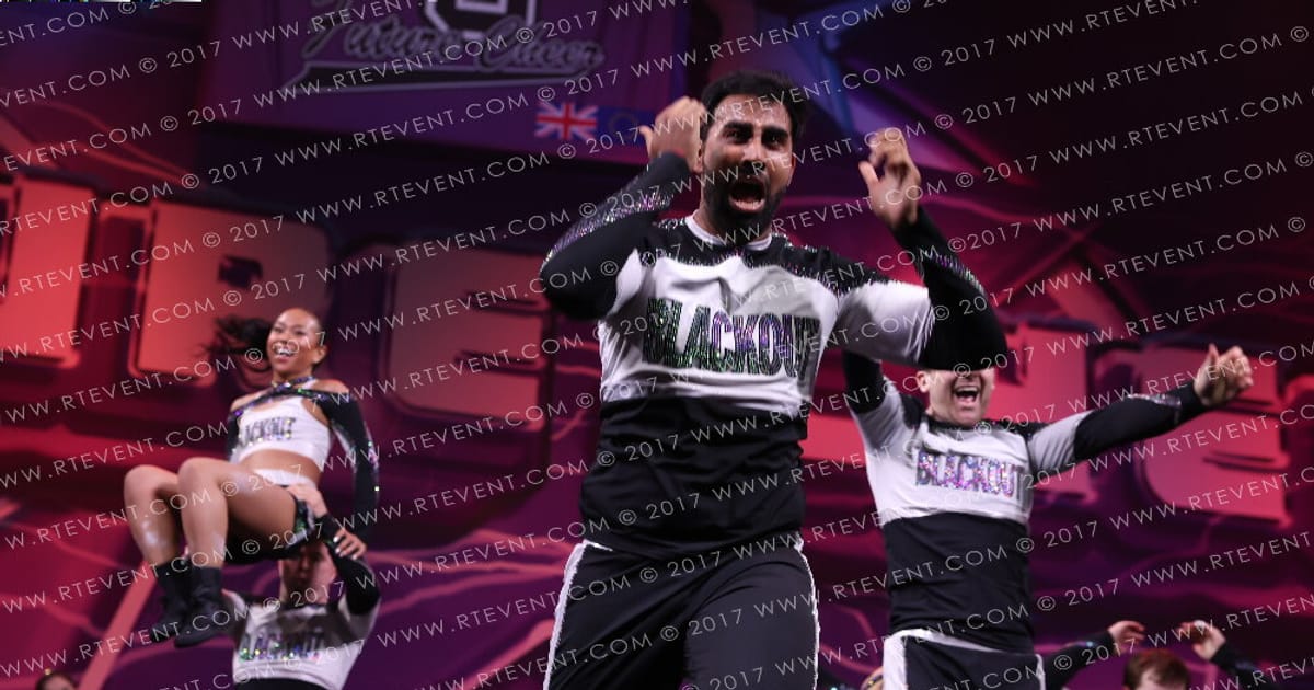 Blackout Evolution Stealth · FC Internationals