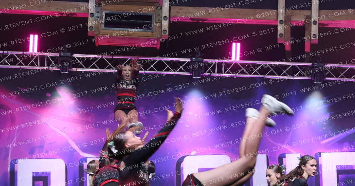 Starlights Cheer and  Dance Eclipse · FC Internationals