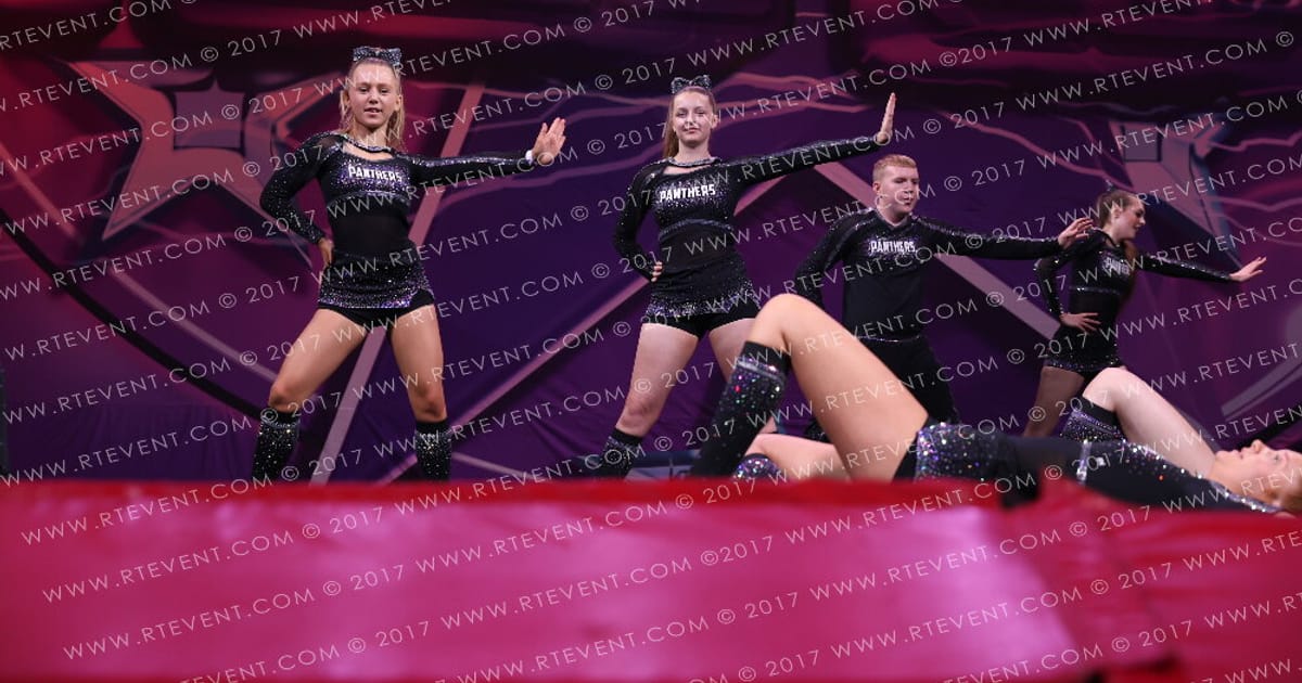 Panther athletics Cheerleading Thundercatz · FC Internationals