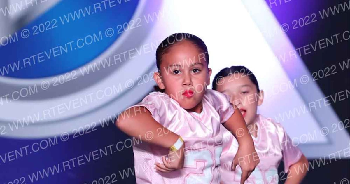 FIREBAUGH FALCON CHEER MIGHTY MITES · Reload