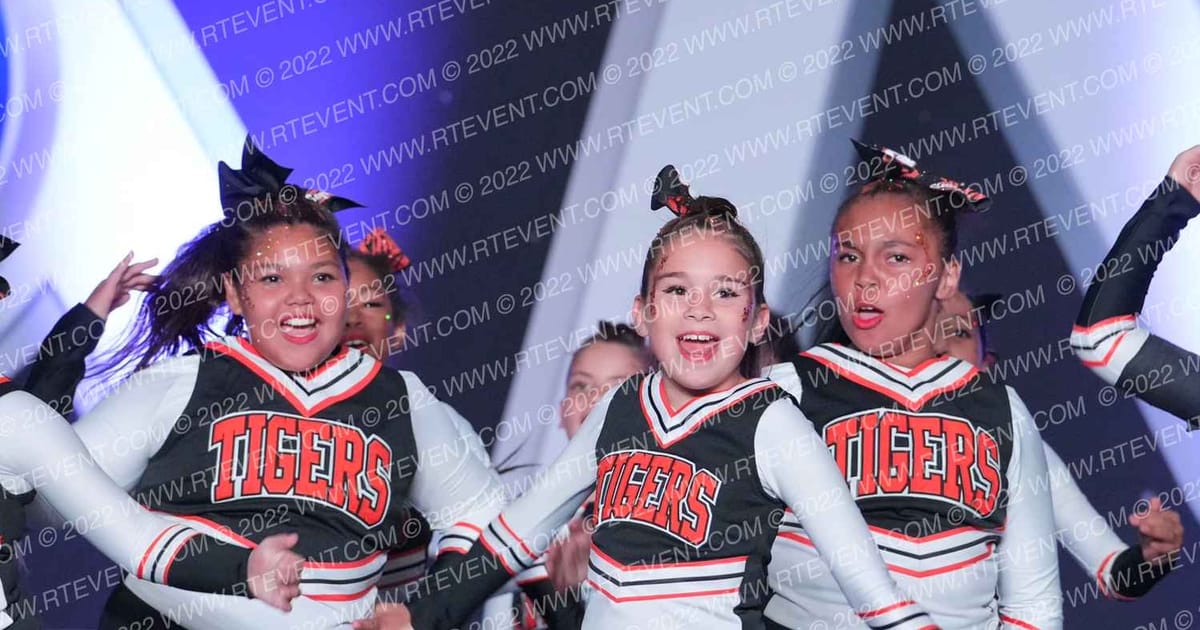 ROSEVILLE JR TIGERS PEEWEE · Reload