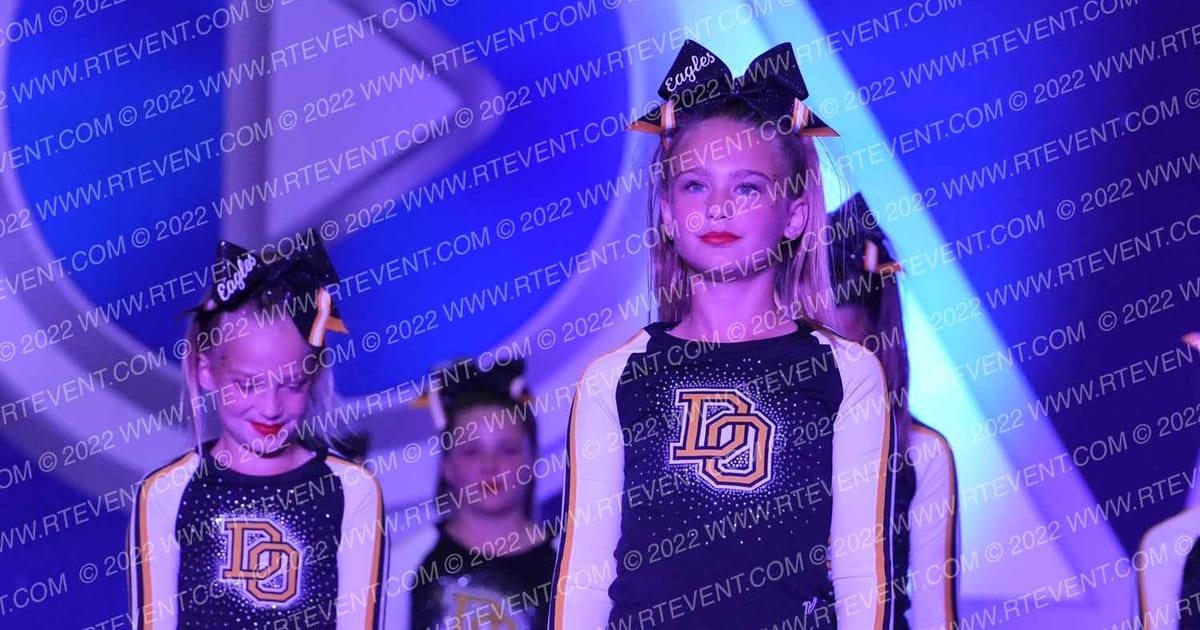 DEL ORO JR GOLDEN EAGLES PEE WEES · Reload