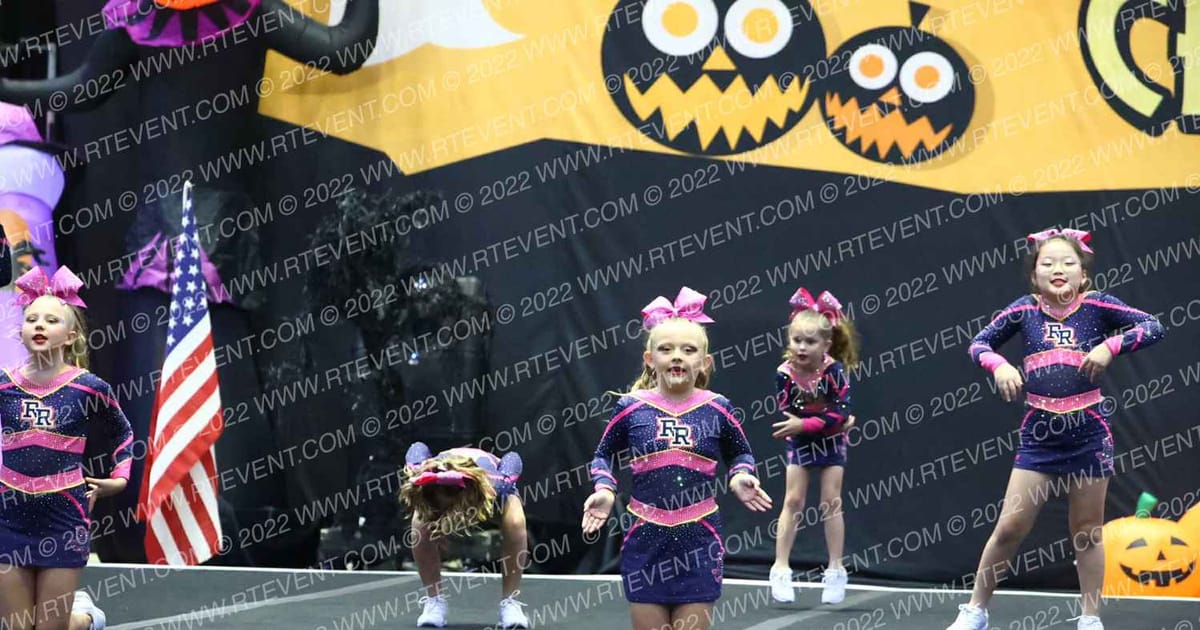 Round Rock Elite Youth Cheer Lynxe · ACP Halloween Challenge