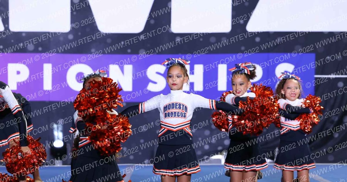 MODESTO BRONCOS PEEWEE · Fall Fest