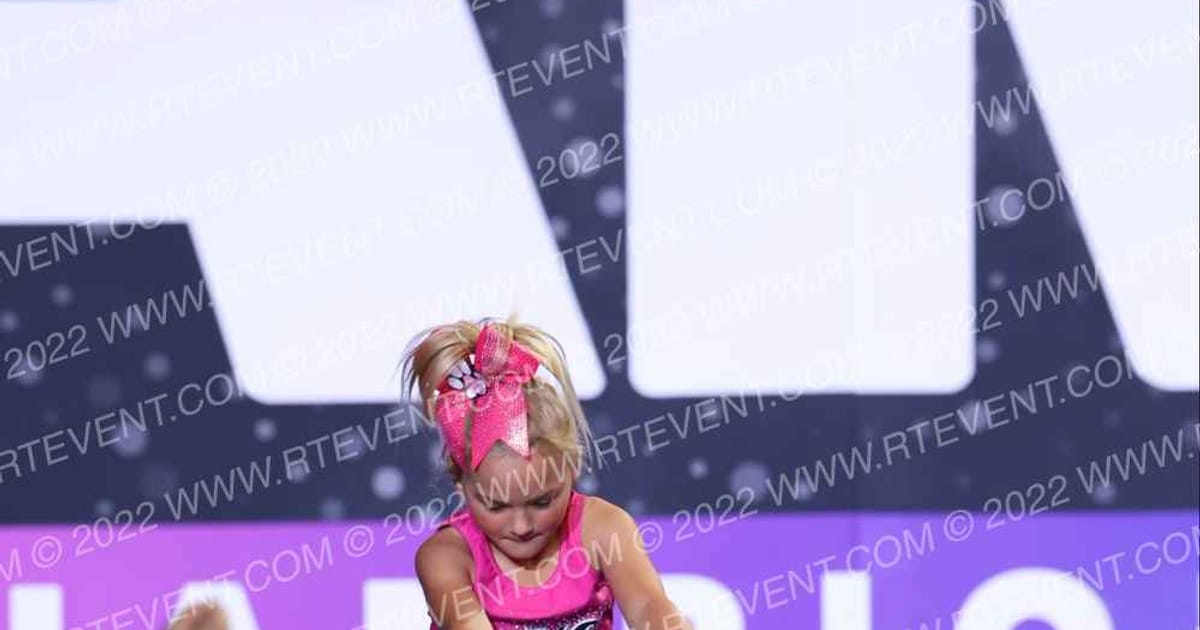 TYC TIARAS · Fall Fest