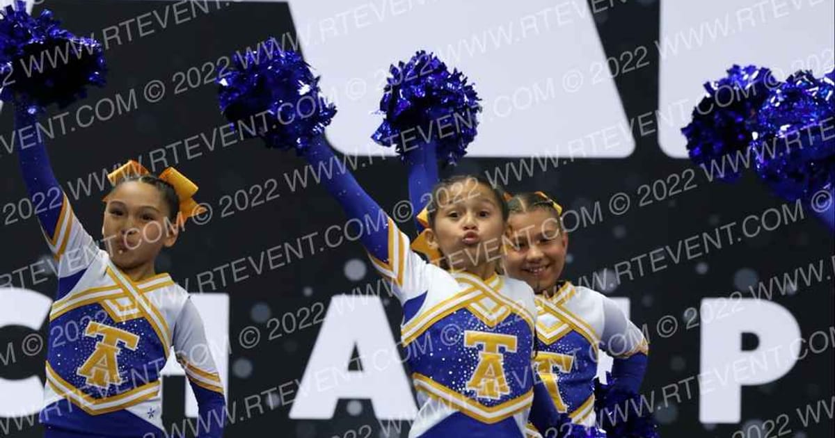 TRANQUILLITY AGGIES PEEWEE CHEER · Tri County League Championship