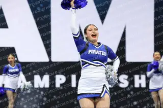 AVENAL YOUTH CHEER SENIORS