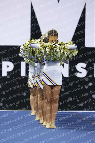 DOS PALOS BRONCO YOUTH CHEER SENIORS