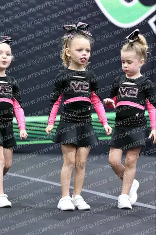 VC Tumbling & Cheer Shockwaves
