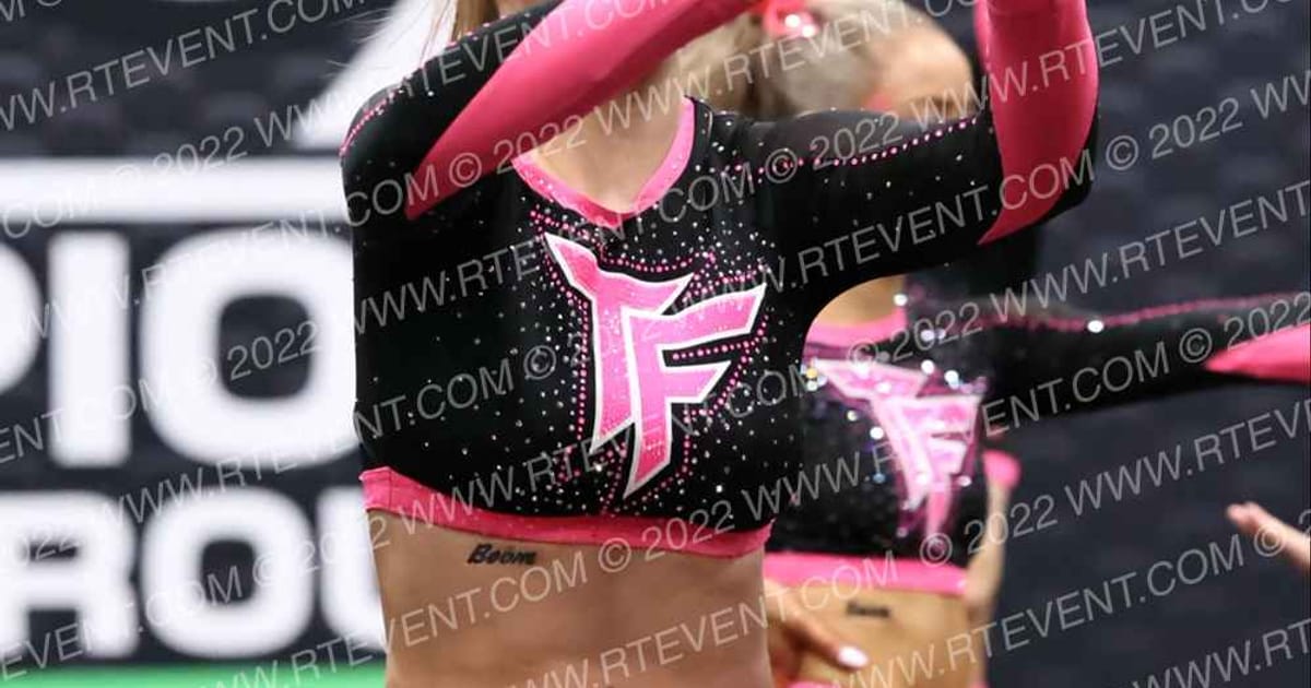 Titanium Force Cheer Bombshells · CSG Peoria Challenge