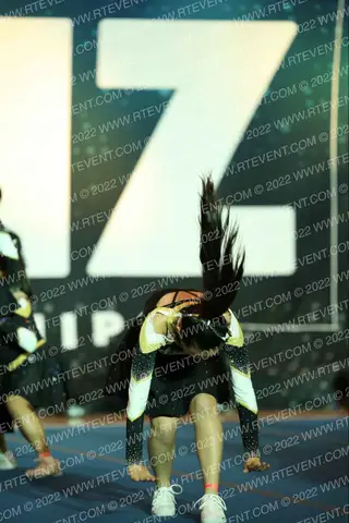 BISHOP O DOWD VARSITY CHEER