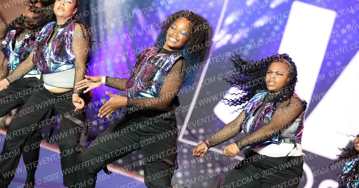 EMERY CHEER  DANCE TEAM · Battle at the Capitol