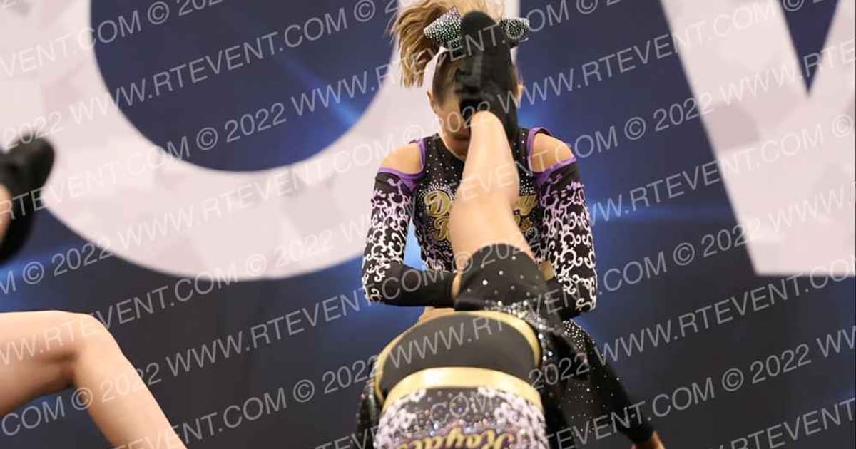 AZ Dynasty Athletics Queens of Heart · Arizona Crown