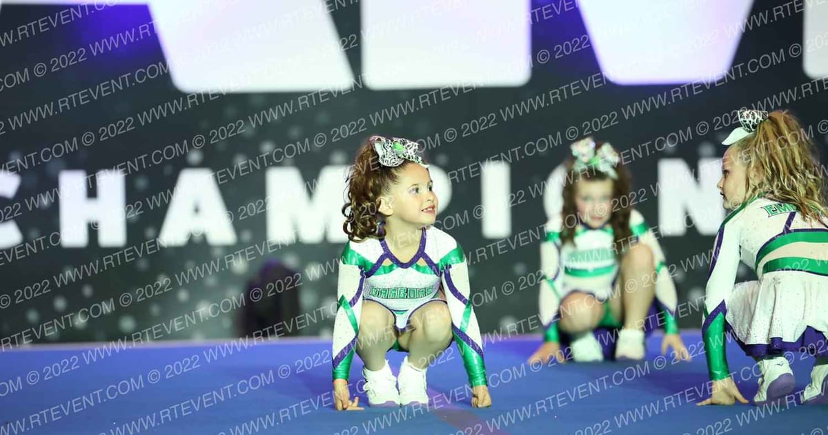 DAZZLING DRAGONS CHEER JUNIOR EMBERS · Battle at the Capitol
