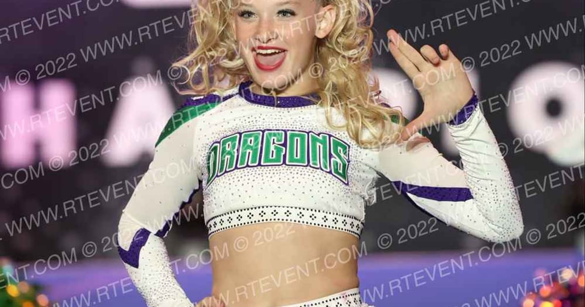 DAZZLING DRAGONS CHEER SENIOR BLAZE · Battle at the Capitol