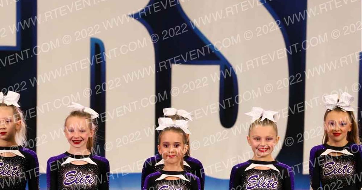 Clarksville Elite Cheer Center Pearls · CHEERSPORT Memphis Classic DIDII