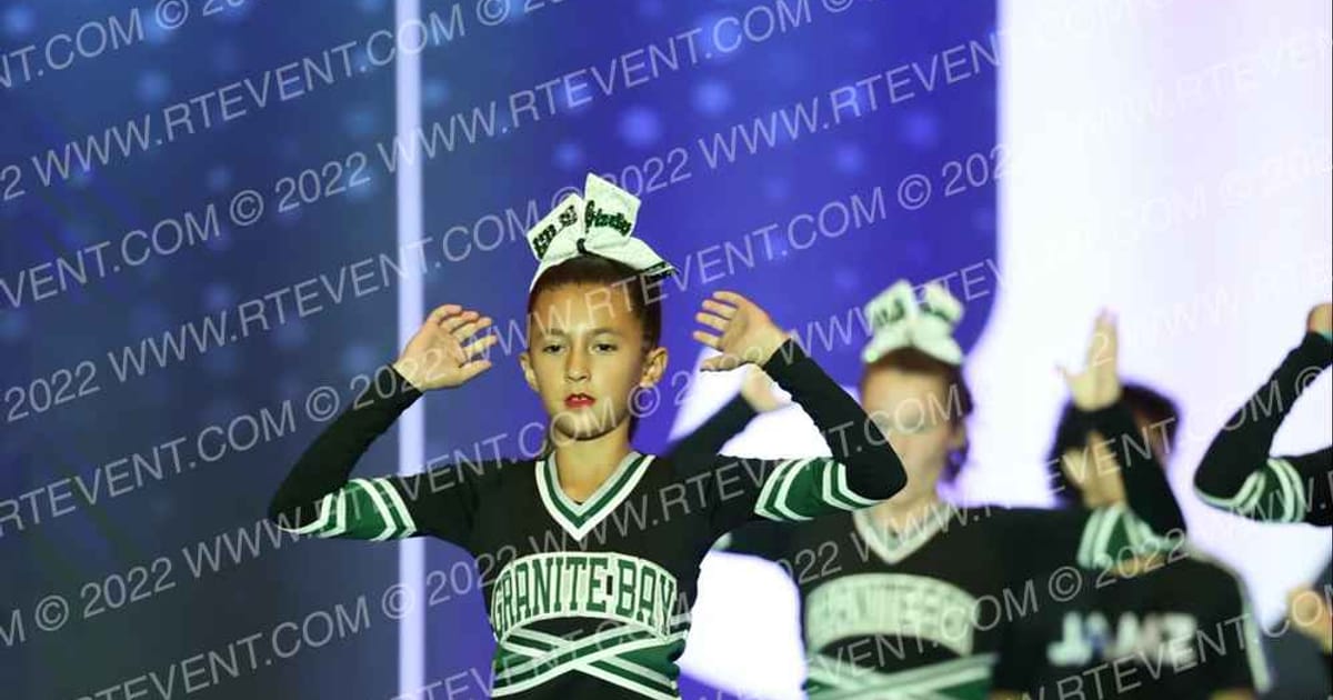GRANITE BAY JR GRIZZLIES PEE WEE · Capitol City Championship
