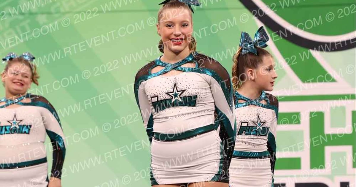 Cheer Fusion Elite Youth Lightning · CSG Indy Challenge
