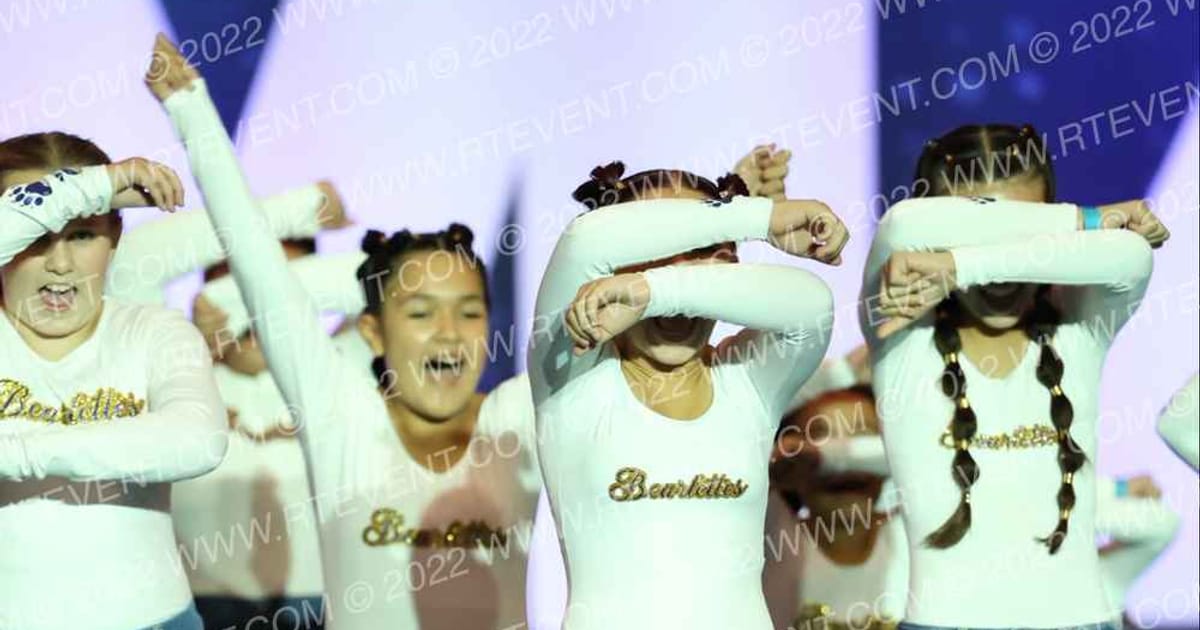 WEST SACRAMENTO BEARLETTES · Capitol City Championship