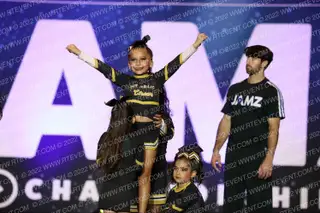 HIT SQUAD HONEYZ
