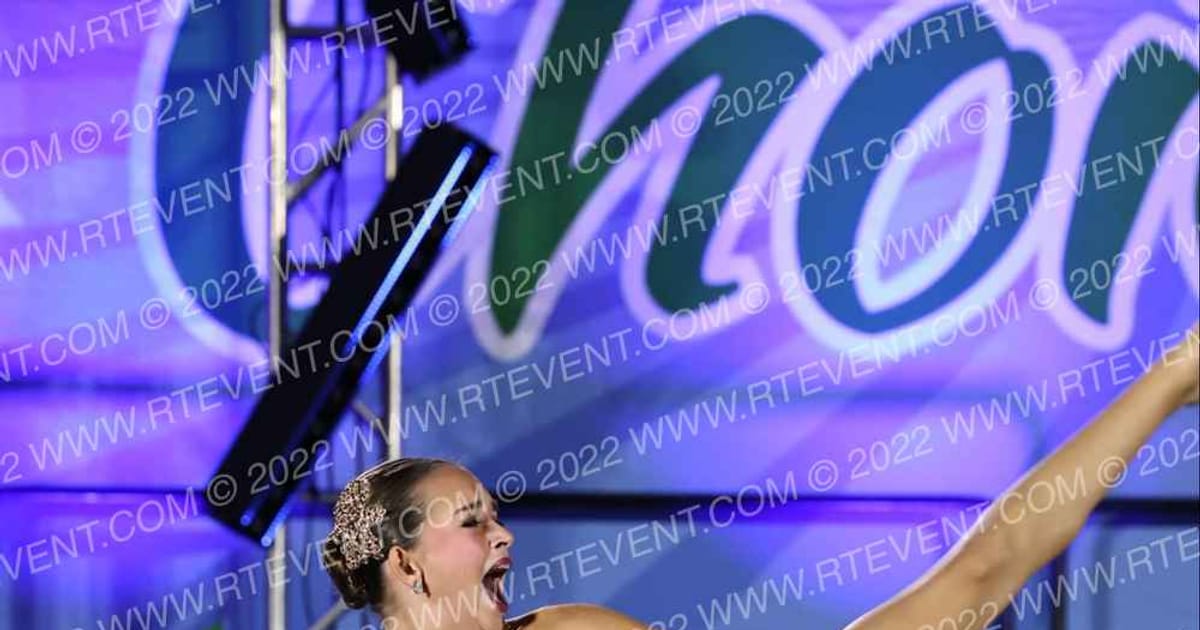 Iowa Elite Dance Team Ambrielle Besler · Nations Choice Dance Grand Cheer Showdown