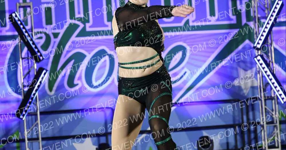Lake Country Dance Studio Evelyn Zell · Nations Choice Dance Grand Cheer Showdown