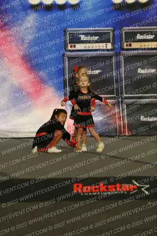 Twister Sports Chicks
