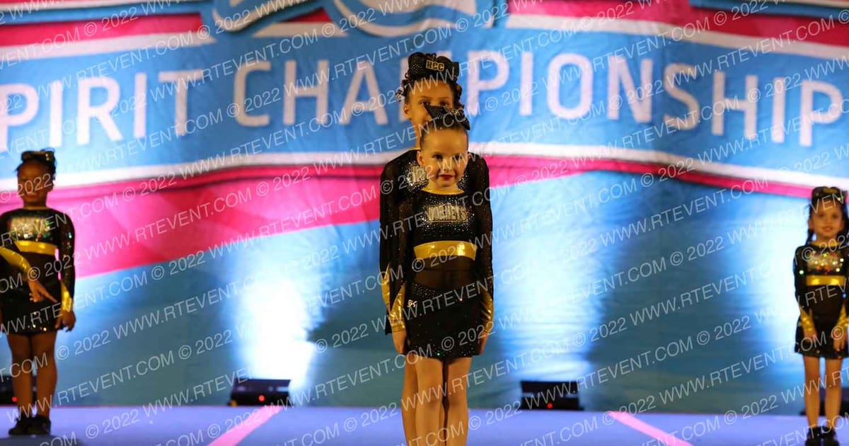Hornets Competitive Cheerleading Honey Bees · ALOHA Trenton Showdown