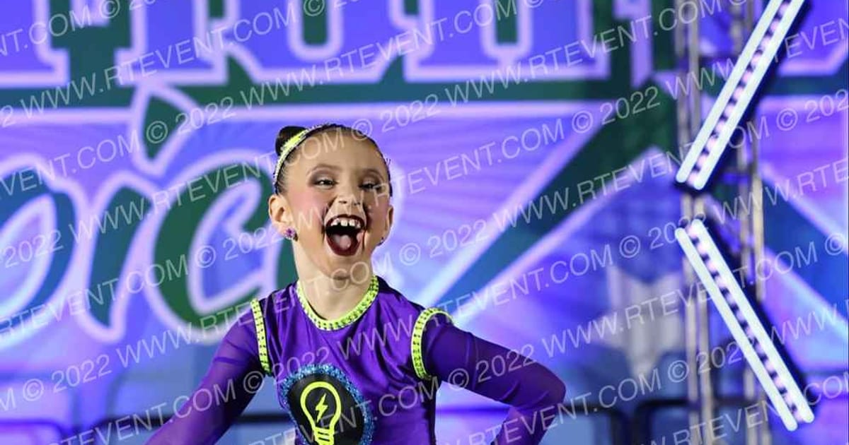 Viva Dance Collective Electric Lights · Nations Choice Dance Grand Cheer Showdown