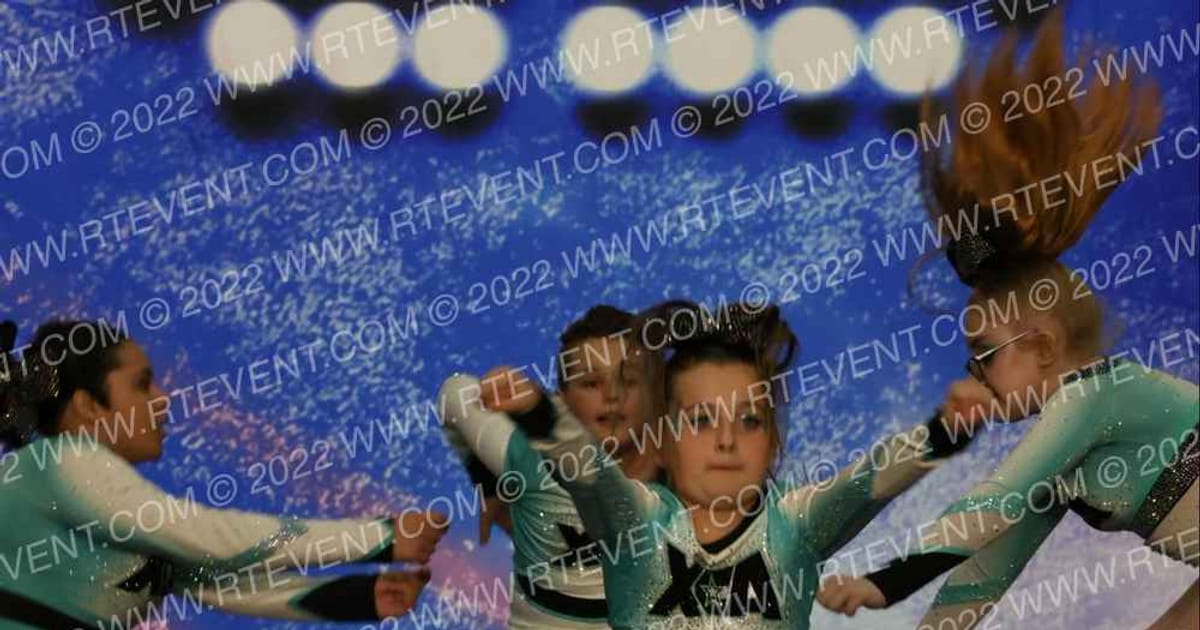 Xtreme Cheer Allstars Showstoppers · KC Classic