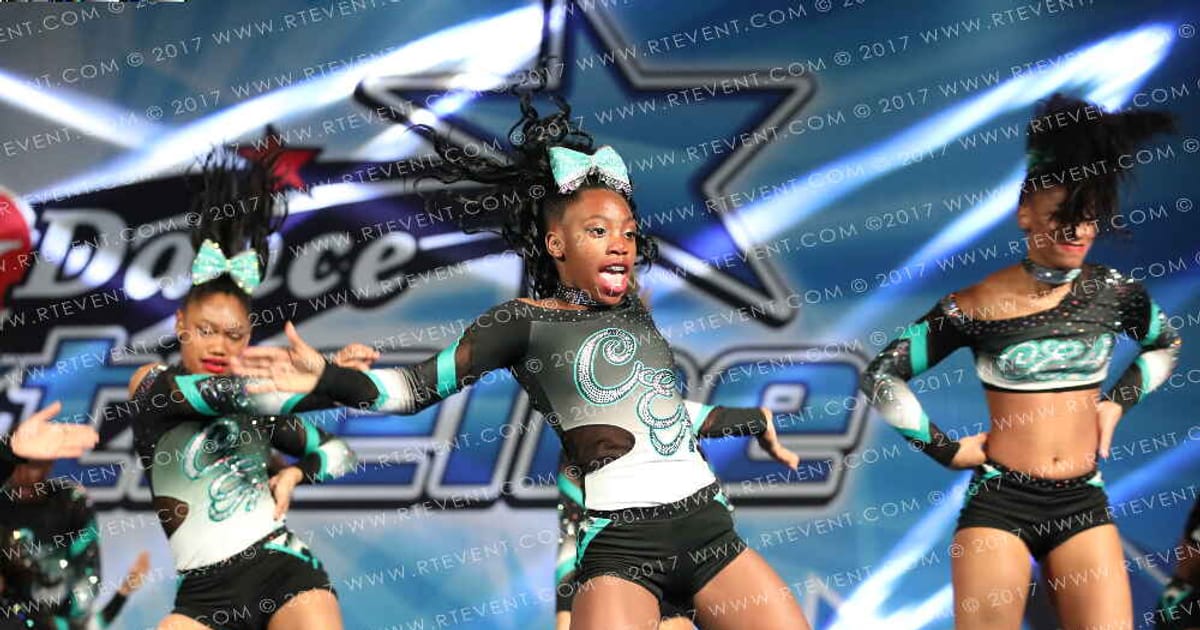 Cheer Extreme Maryland Mafia · Holiday Spectacular