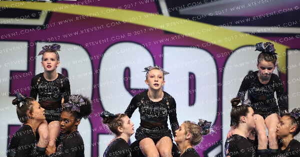 ACX Sharks Angel Sharks · CHEERSPORT NATIONALS HALL B1