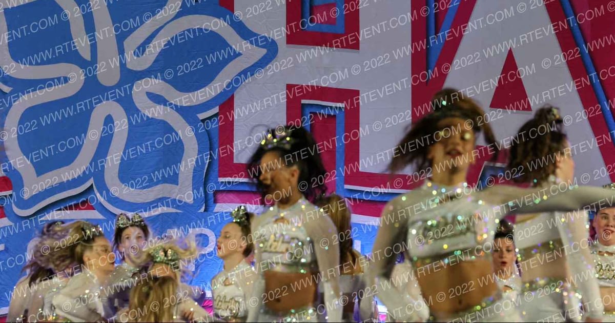Celebrity Cheer LADY LEGENDS · ALOHA Trenton Showdown