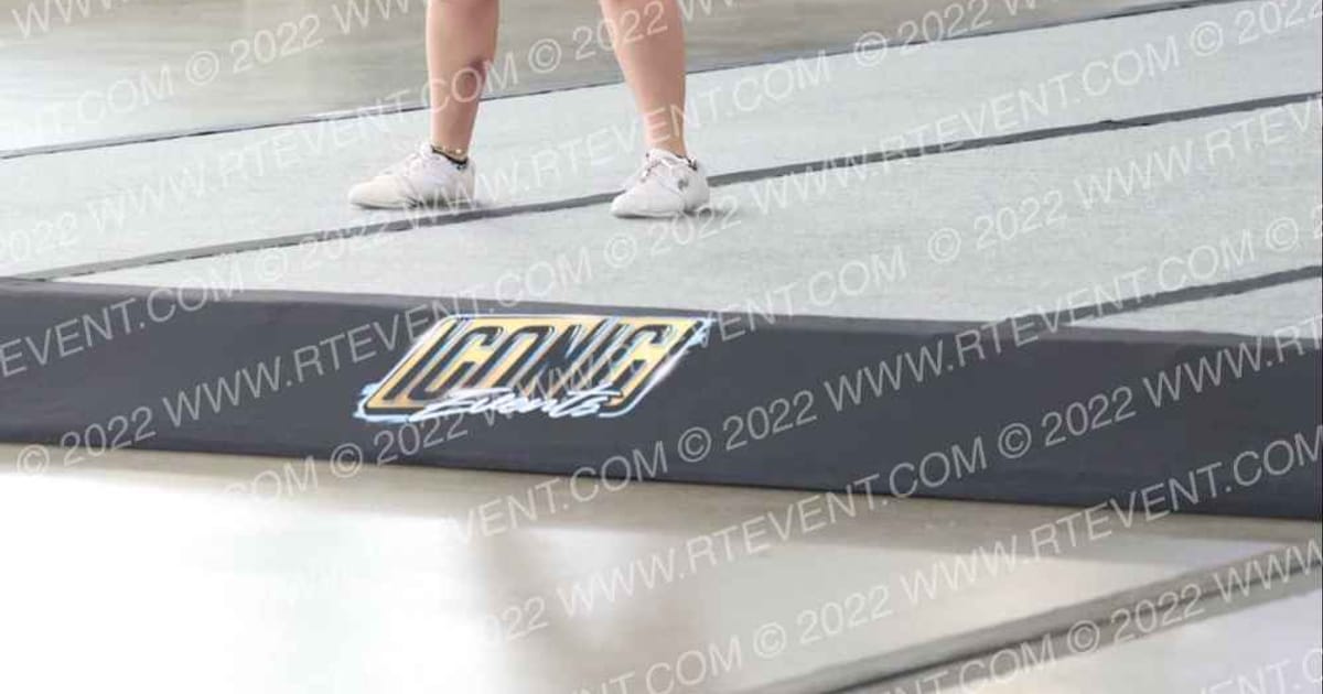 Moore Youth cheerleading association Moore Cats · Iconic Rock the Harvest