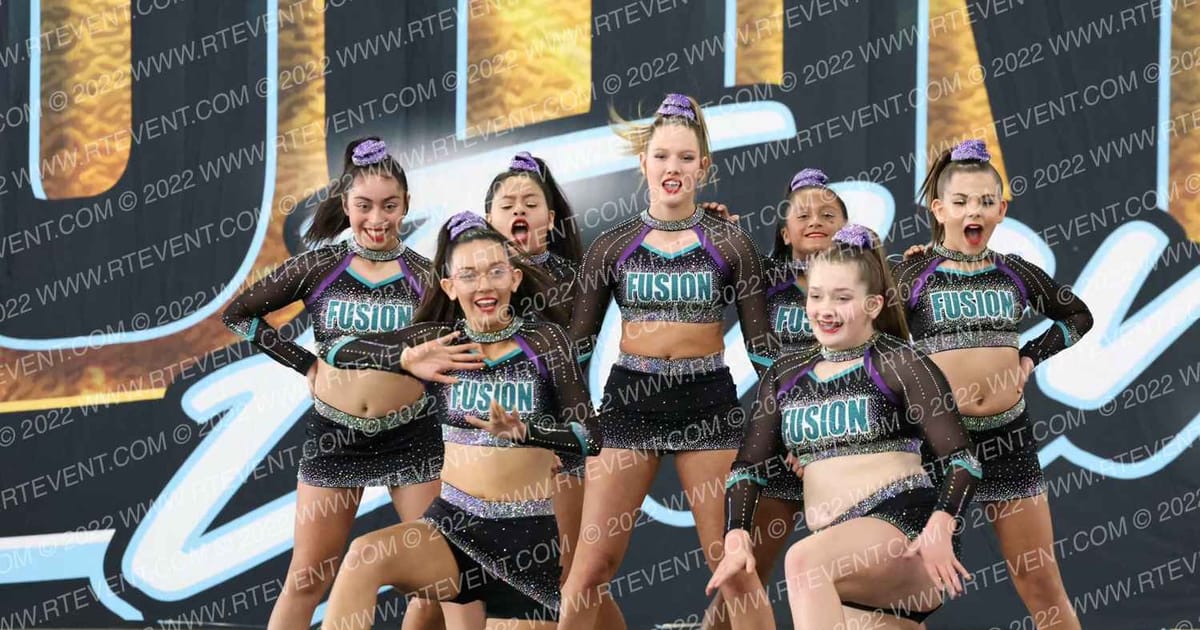 Fusion Athletics Caliente · Iconic Rock the Harvest