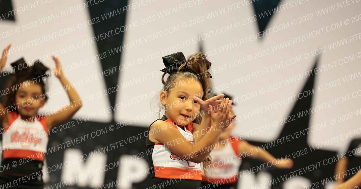VACAVILLE JR BULLDOGS TINY MITES · Royal Valley Championship