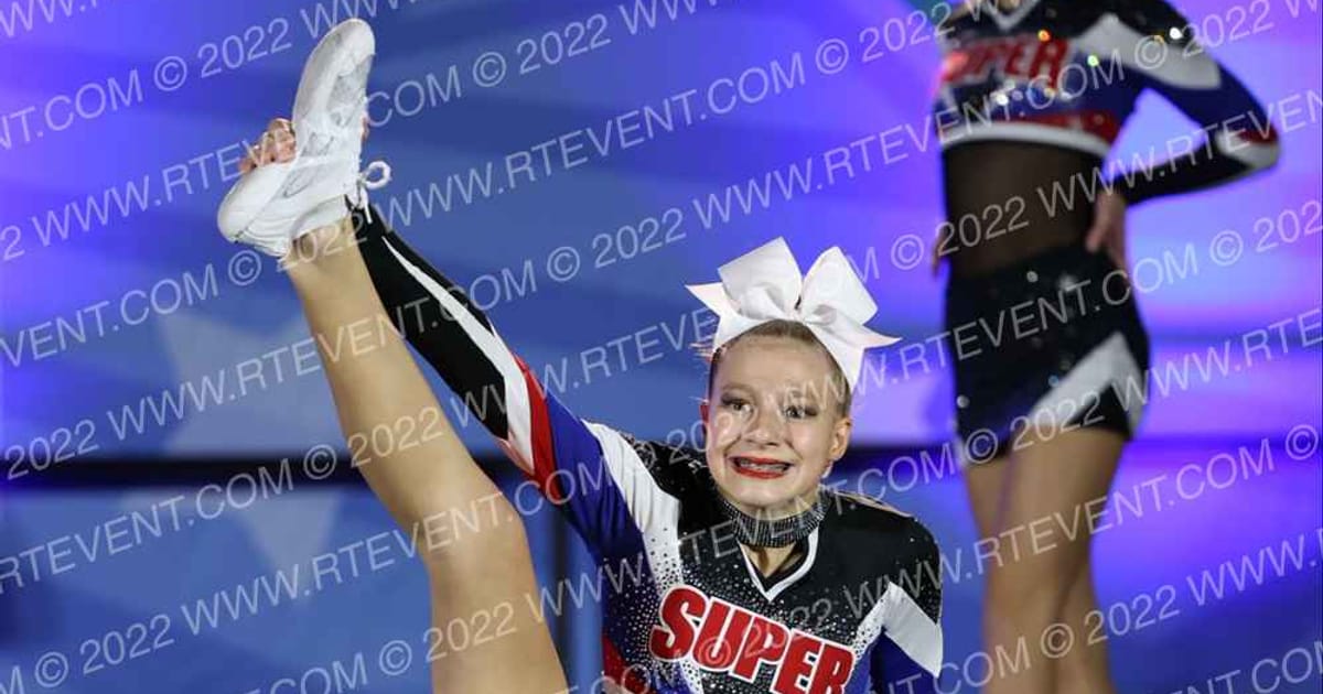Super All Stars Emeralds · Nations Choice Dance Grand Cheer Showdown