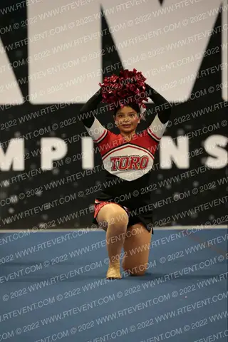 TORO BULLS MIDGET CHEER