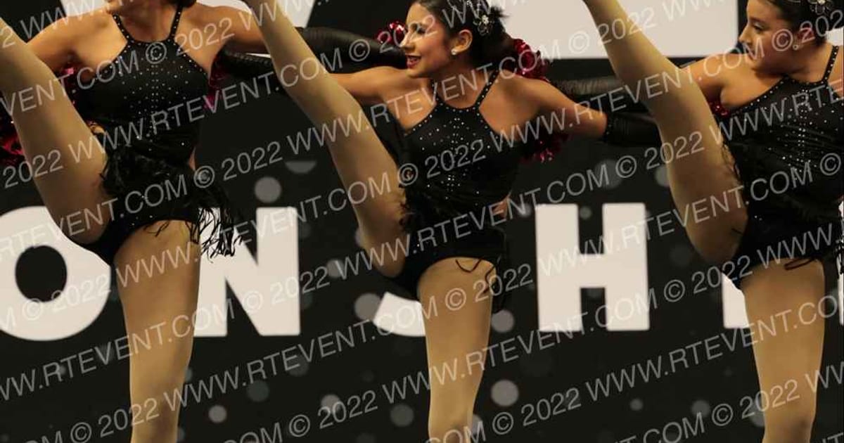 EASTON ELITE DANCE JUNIORS · Royal Valley Championship