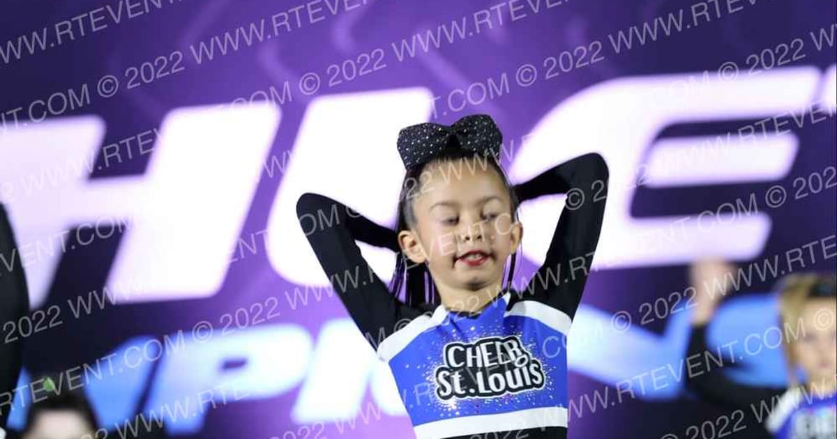 Cheer St Louis Sun · Athletic Nationals St Charles