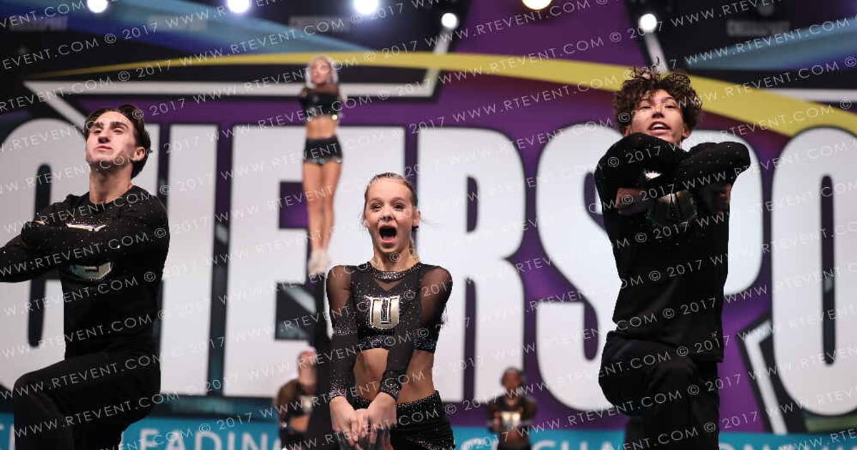 UKnight Training Center Royals · CHEERSPORT NATIONALS HALL B5