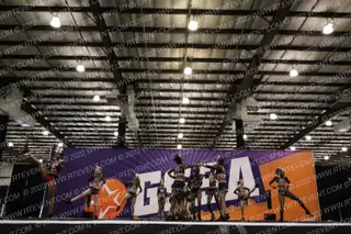 Center of attention Headliners