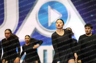 LA PUENTE HIGH SCHOOL DANCE COMPANY
