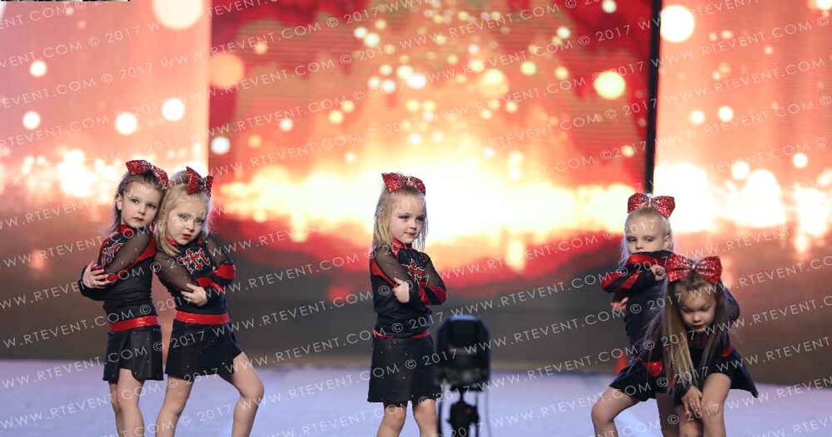 Elite Texas Cheer Shine · Gold Rush Ft Worth