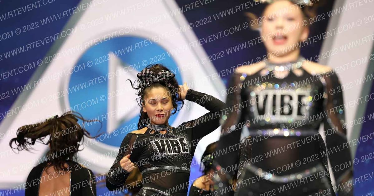 VIBE CHEER PRODIGY · Bid Challenge