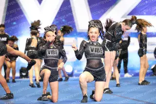 VIBE CHEER ONYX